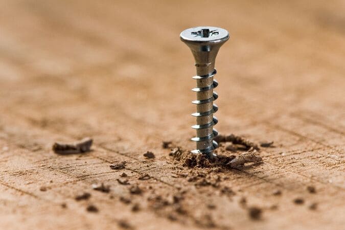 نزع مسمار من القدم في المنام للمتزوجة